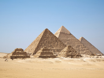 Вблизи египетских пирамид нашли новые захоронения 