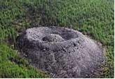 Под Патомским кратером нашли цилиндрический объект длиной 10 метров 